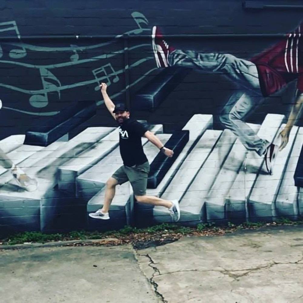 Meet your Posher, Todd